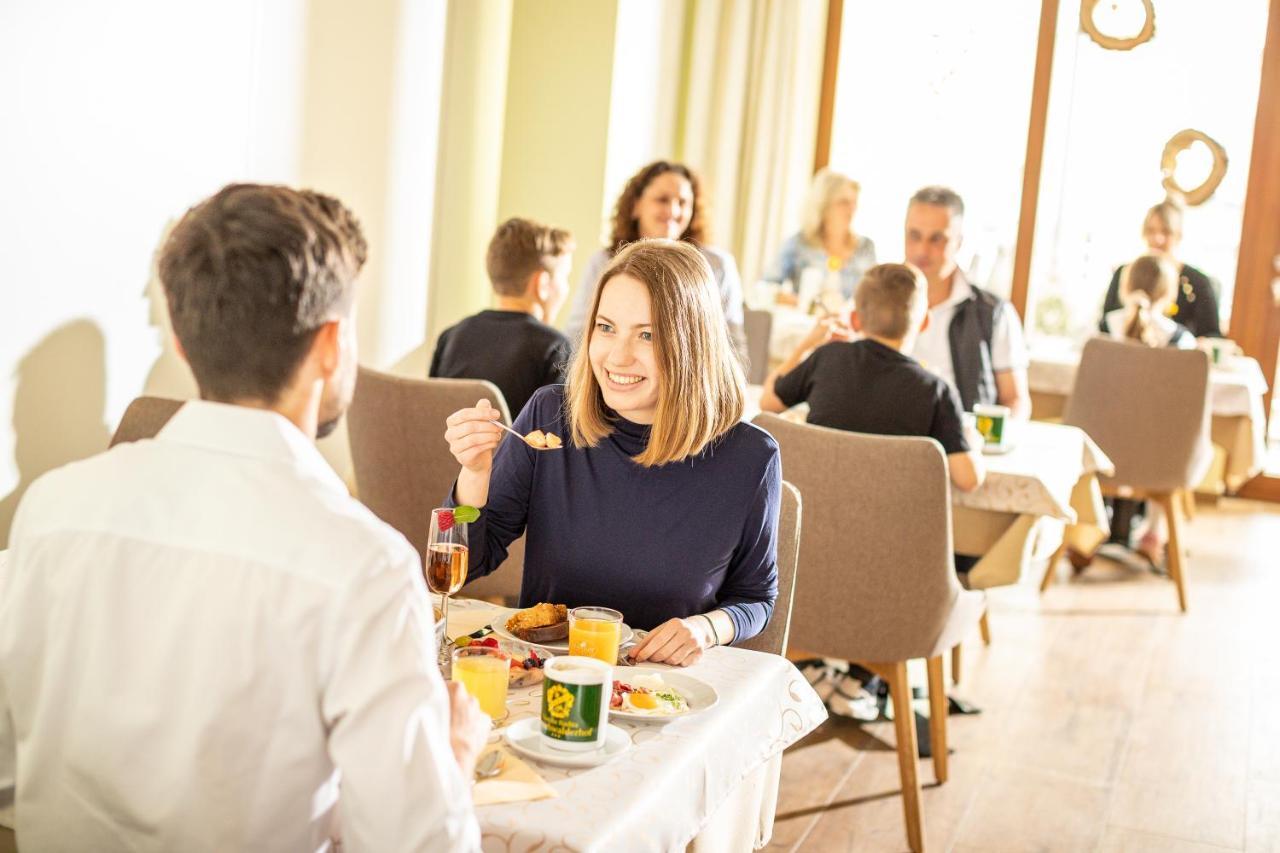 Hotel Moenichwalderhof Monichwald 외부 사진